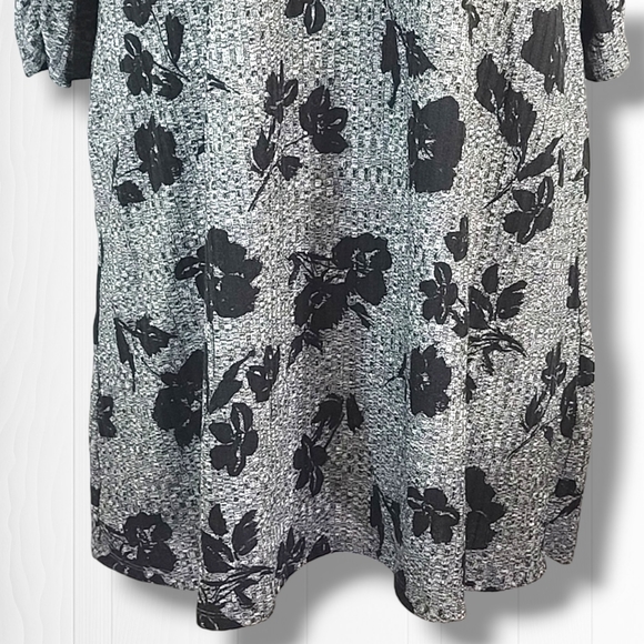 Apt. 9 Women's Gray Floral Crew Neck Mini Sweater Dress Size XL - Picture 4 of 13